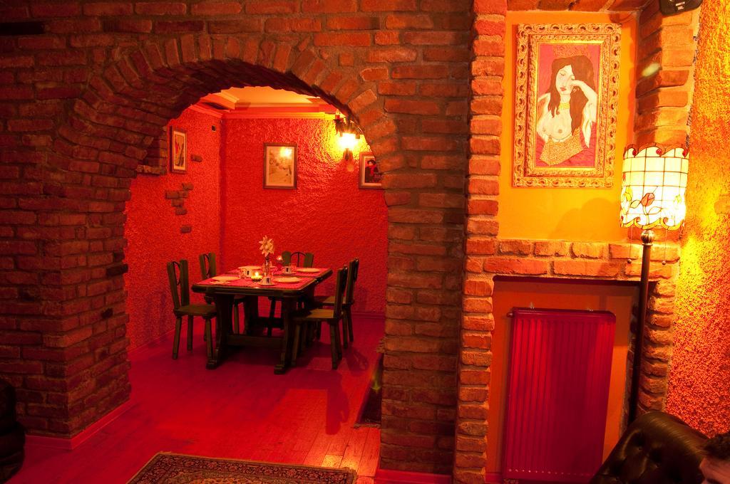 Casa Oasa -Accommodation , Pizzeria & Bar Марезиге Экстерьер фото